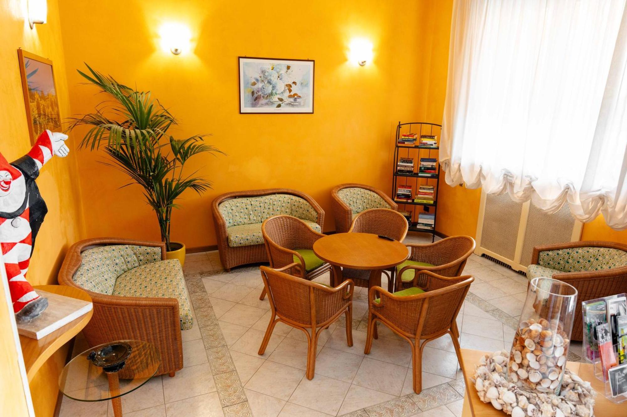 Hotel Pardini 비아레지오 외부 사진