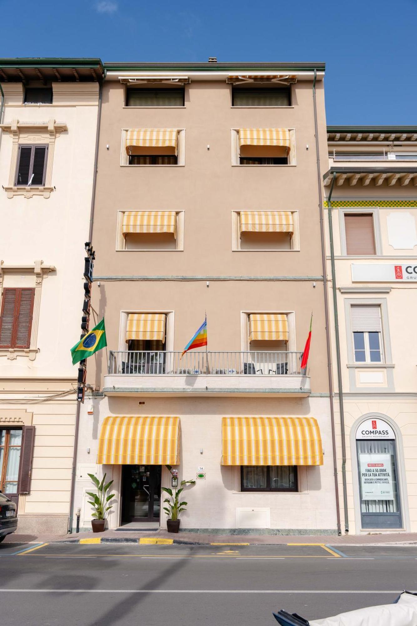Hotel Pardini 비아레지오 외부 사진